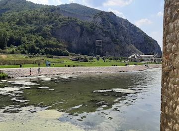 serbia/branicevo/attraction/vizitorski-centar-golubacki-grad