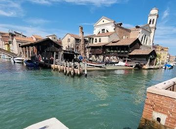 italy/venice/attraction/squero-di-san-trovaso