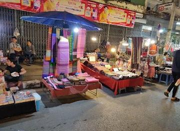 thailand/chiang-mai/attraction/wua-lai-walking-street