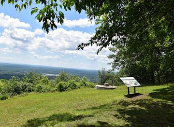 new-york/adirondack-mountains/attraction/ulysses-s-grant-cottage-national-historic-landmark
