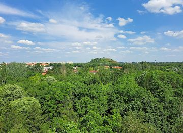 hungary/kecskemet/attraction/arboretum