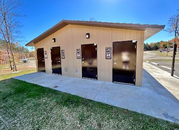 missouri/mark-twain-national-forest/attraction/red-bluff-campground