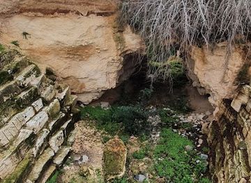 cyprus/adonis-baths-waterfalls/attraction/natural-river-cavern