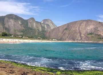 brazil/rio-de-janeiro/attraction/itacoatiara-beach