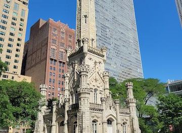 illinois/bolingbrook/attraction/city-gallery-in-the-historic-water-tower