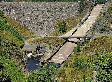 united-kingdom/dyfed/attraction/llyn-brianne-dam-reservoir