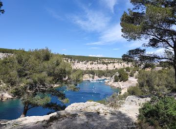 france/les-calanques-national-park/attraction/sentier-du-petit-prince
