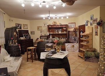 italy/pisa/attraction/tartufi-nacci