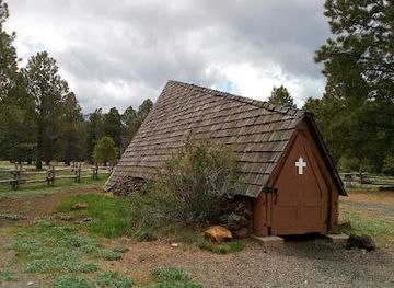 arizona/flagstaff/attraction/chapel-of-the-holy-dove