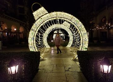 california/los-angeles/beverly-hills/attraction/beverly-canon-gardens