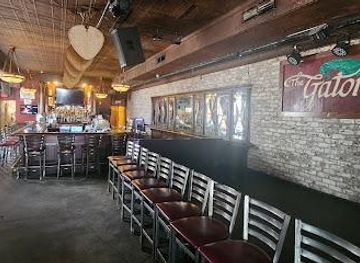 florida/st-petersburg/attraction/the-gator-club