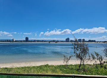 australia/gold-coast/main-beach/attraction/doug-jennings-park