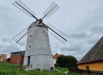 czechia/north-moravia/attraction/windmill
