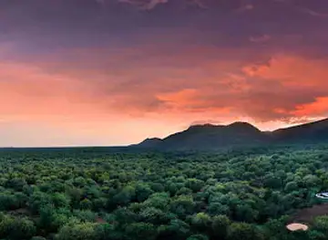 Serene Safari Lodges