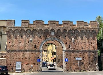 italy/siena/attraction/porta-ovile