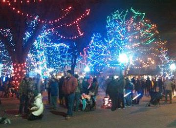 new-mexico/sante-fe/attraction/plaza-central