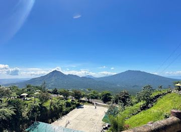 philippines/mt-mayon/attraction/mayon-rest-house-and-mayon-planetarium