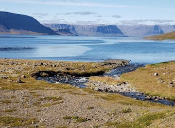 iceland/isafjordur/attraction/gljufurarfoss-waterfall