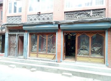 nepal/patan/attraction/rajib-handicraft