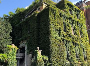 italy/bergamo/attraction/villa-mozart