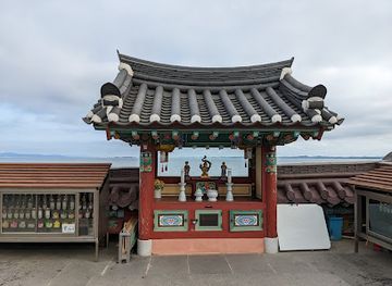 south-korea/south-chungcheong-province/attraction/ganworam-hermitage