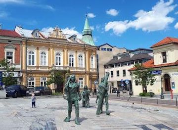 poland/krakow/attraction/upper-market-square
