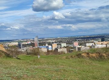 czechia/south-moravia/attraction/red-hill