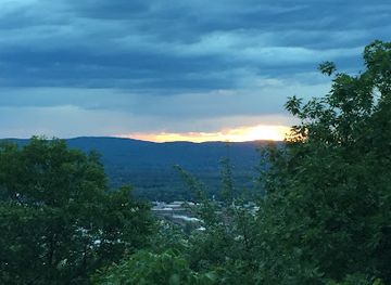new-hampshire/mount-monadnock/attraction/sunset-rock