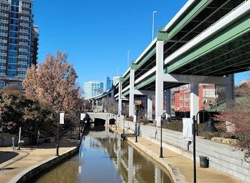 virginia/petersburg/attraction/canal-walk