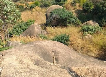 zambia/copperbelt/attraction/chingola-road-mountain