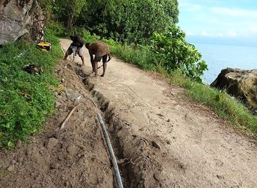 solomon-islands/tulagi/attraction/blue-beach-wwii-memorial