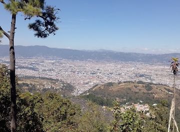 guatemala/quetzaltenango-xela/attraction/mirador-menor-cerro-la-muela