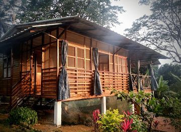 VANHA - Turismo Rural, Plantação e Destilaria