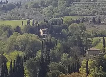 italy/val-d-orcia/attraction/naturalistic-archaeological-park-of-belverde