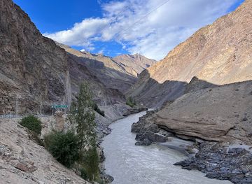 india/ladakh/attraction/chilling-village