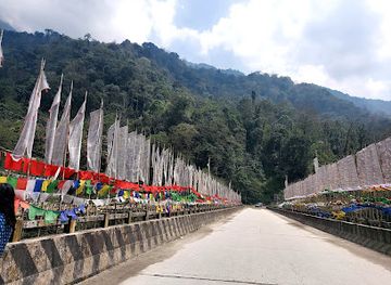 india/sikkim/attraction/bakcha-bridge