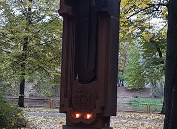 estonia/tartu-university/attraction/monument-of-estonian-and-armenian-peoples-friendship