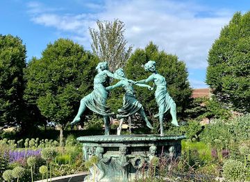 denmark/helsingor/attraction/dancer-s-fountain