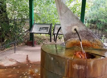 colorado/pikes-peak-region/attraction/iron-spring
