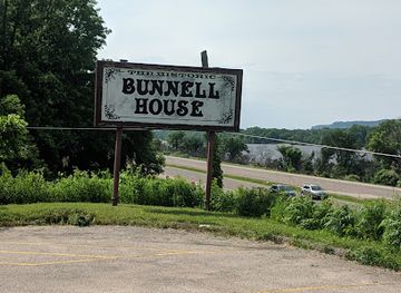 minnesota/winona/attraction/the-bunnell-house