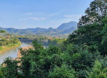 laos/sainyabuli-province/attraction/wat-siphoutthabath