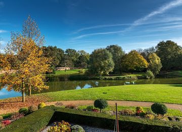 france/burgundy-vineyards/attraction/domaine-de-l-abbaye-de-maizieres