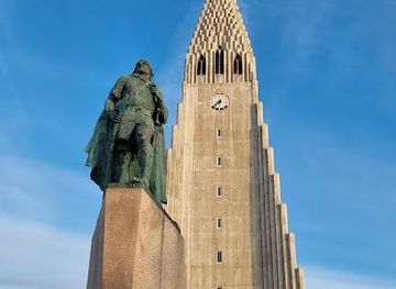 iceland/hveragerdi/attraction/skolavorduholt