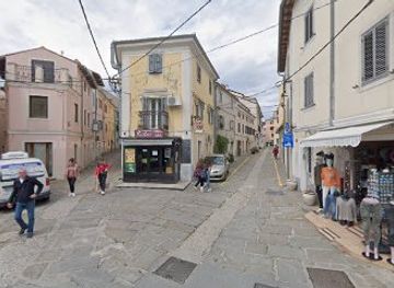 slovenia/izola/attraction/advent-izola