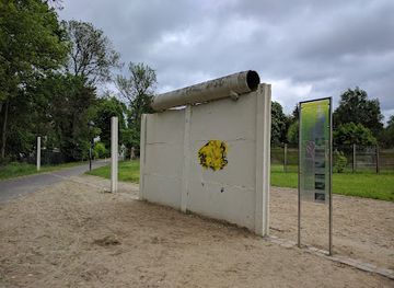 germany/brandenburg/attraction/the-berlin-wall