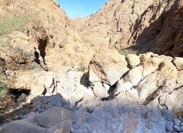 oman/ash-sharqiyah-south-governorate/attraction/wadi-hammam