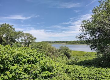 rhode-island/burlingame-state-park/attraction/john-h-chafee-national-wildlife-refuge