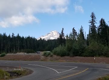 oregon/mount-hood-national-forest/attraction/snow-bunny-snow-park