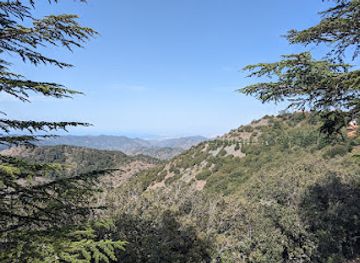 cyprus/troodos-mountains/attraction/makarios-statue