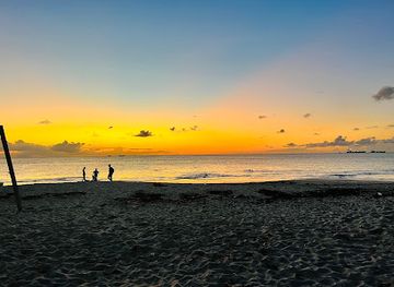 antigua-and-barbuda/barbuda/attraction/bahia-de-saint-john-antigua